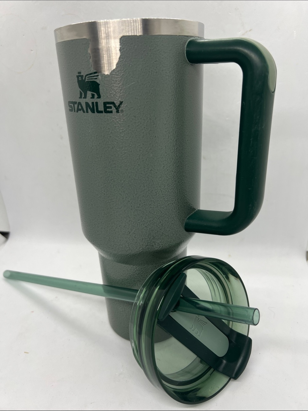 Stanley Cup 40oz Quencher Tumbler Preowned - Picture 5 of 8